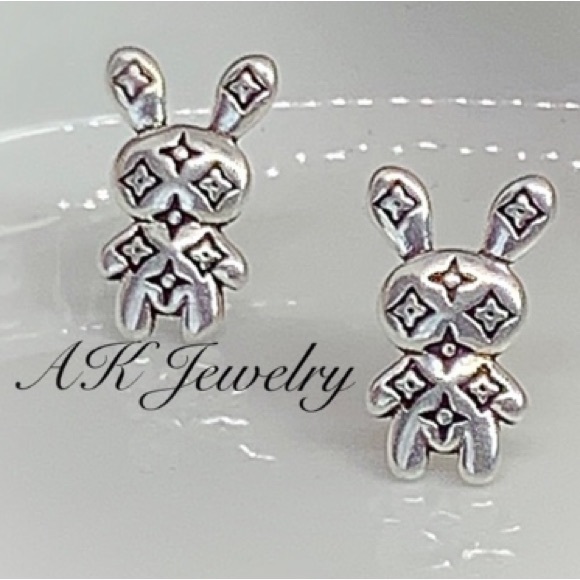 💎EARRINGS Rabbit Clover Bunny Bear, Silver Color Style Clover, Flower - Picture 5 of 6